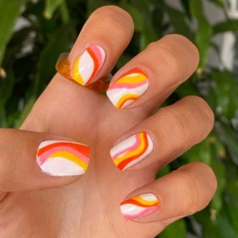 Groovy-70s-Nail-Design