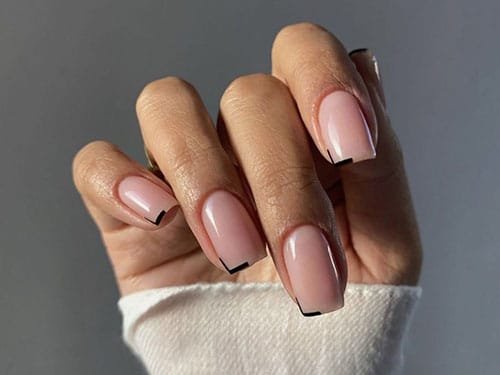 Clean, Simple Nails Designs