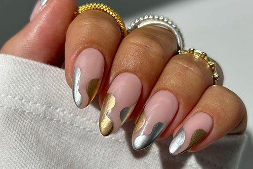 Nail Jewelry and Metallics Designs